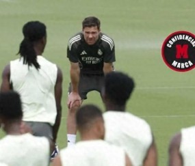 曝阿隆索曾怒斥皇马球员：我可不是来教幼儿园的！