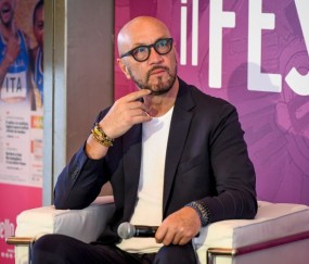 九游体育官网-曾加：国米与裁判指派员合谋？荒谬至极，国米那两场比赛都输了